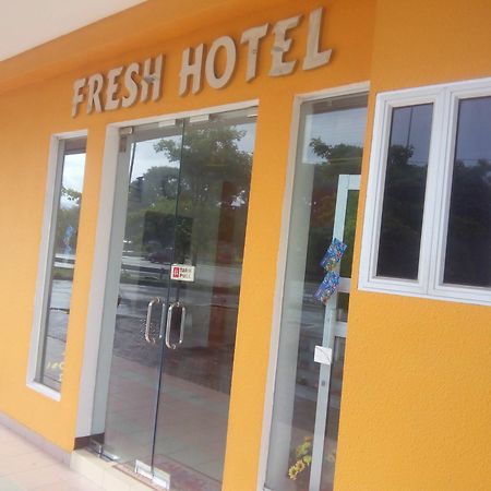 Fresh Hotel Іпох Екстер'єр фото