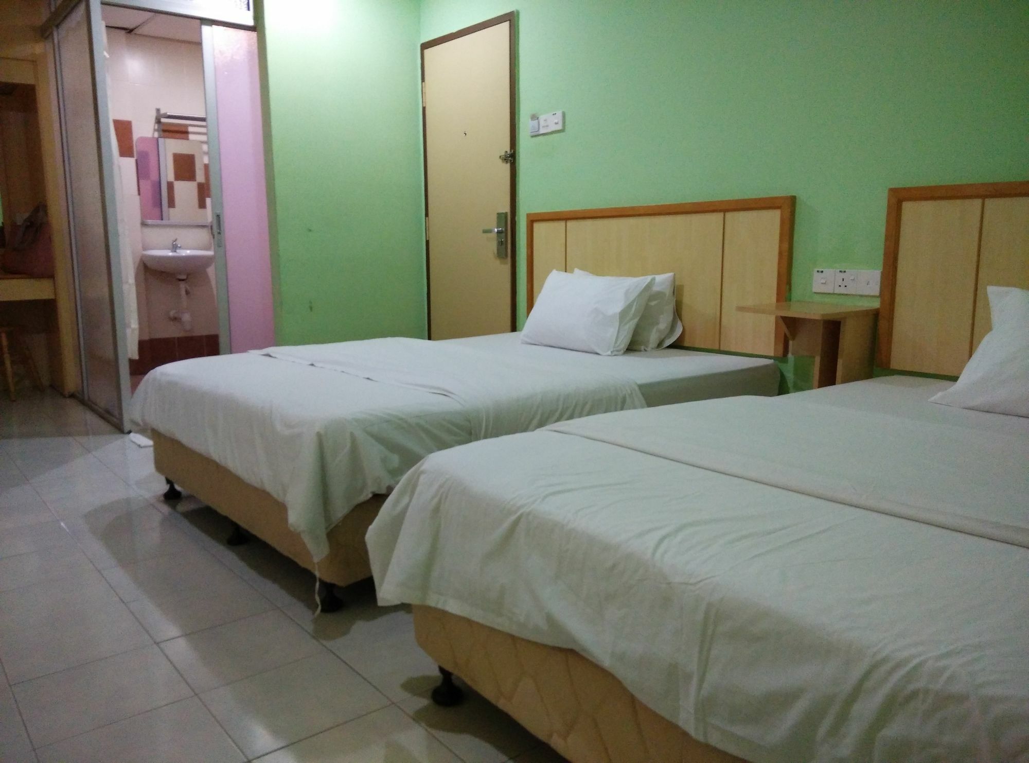 Fresh Hotel Іпох Екстер'єр фото