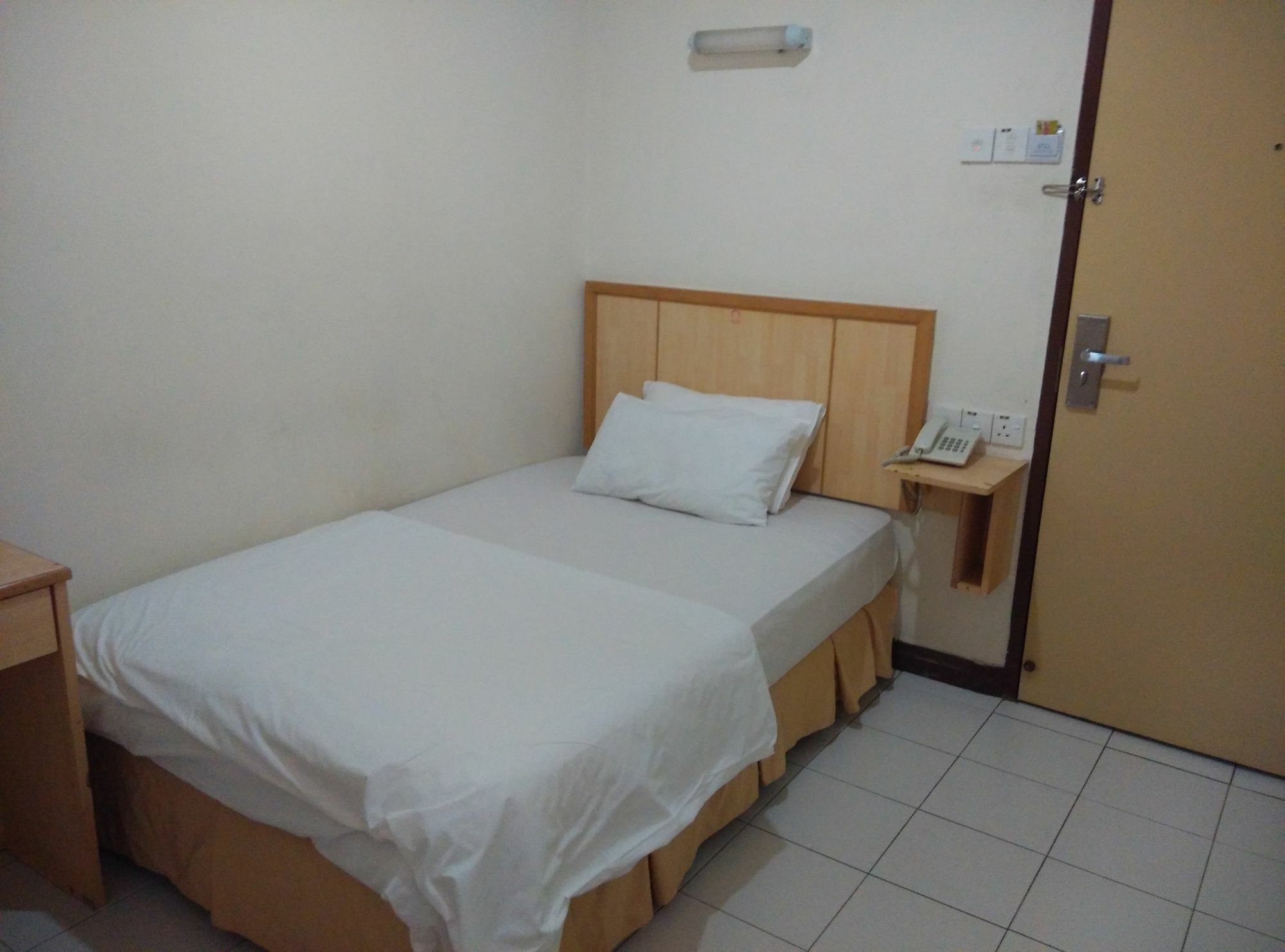 Fresh Hotel Іпох Екстер'єр фото