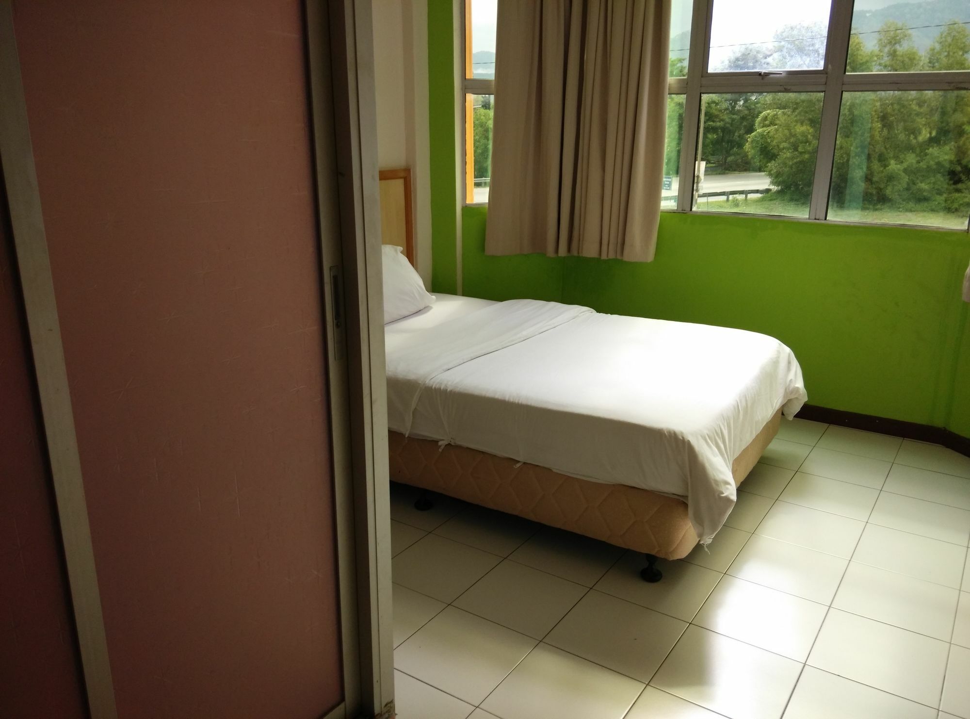 Fresh Hotel Іпох Екстер'єр фото