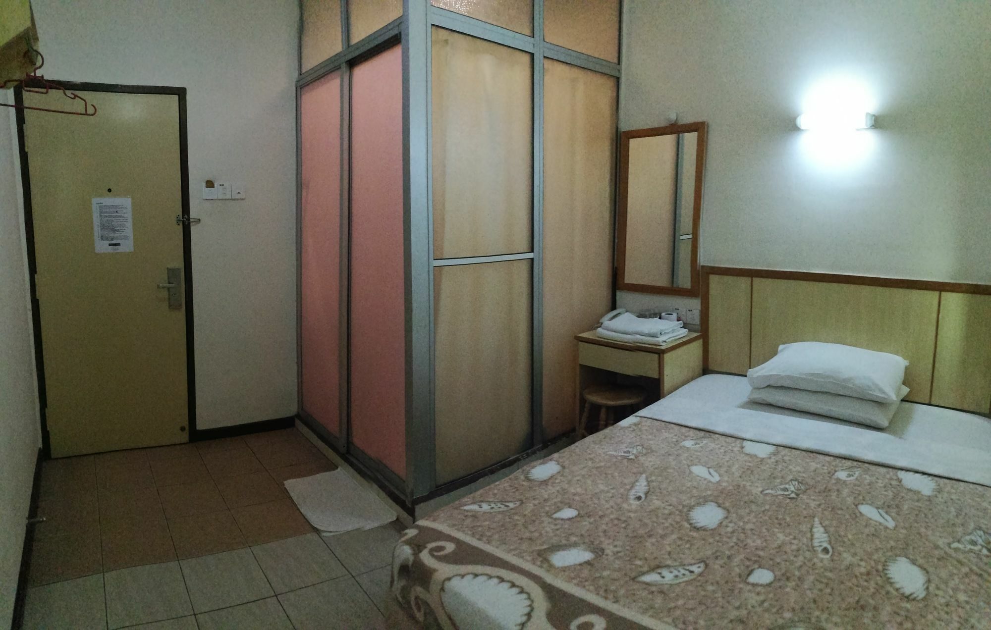 Fresh Hotel Іпох Екстер'єр фото